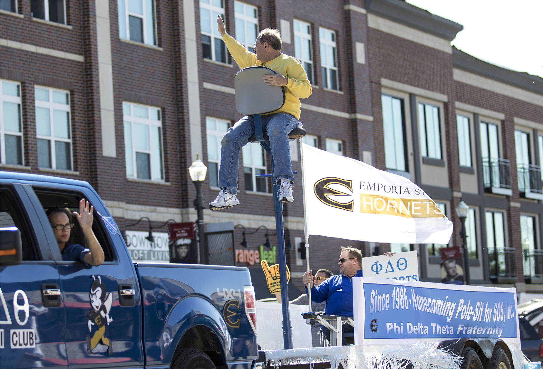 Alum fraternity raises money for SOS